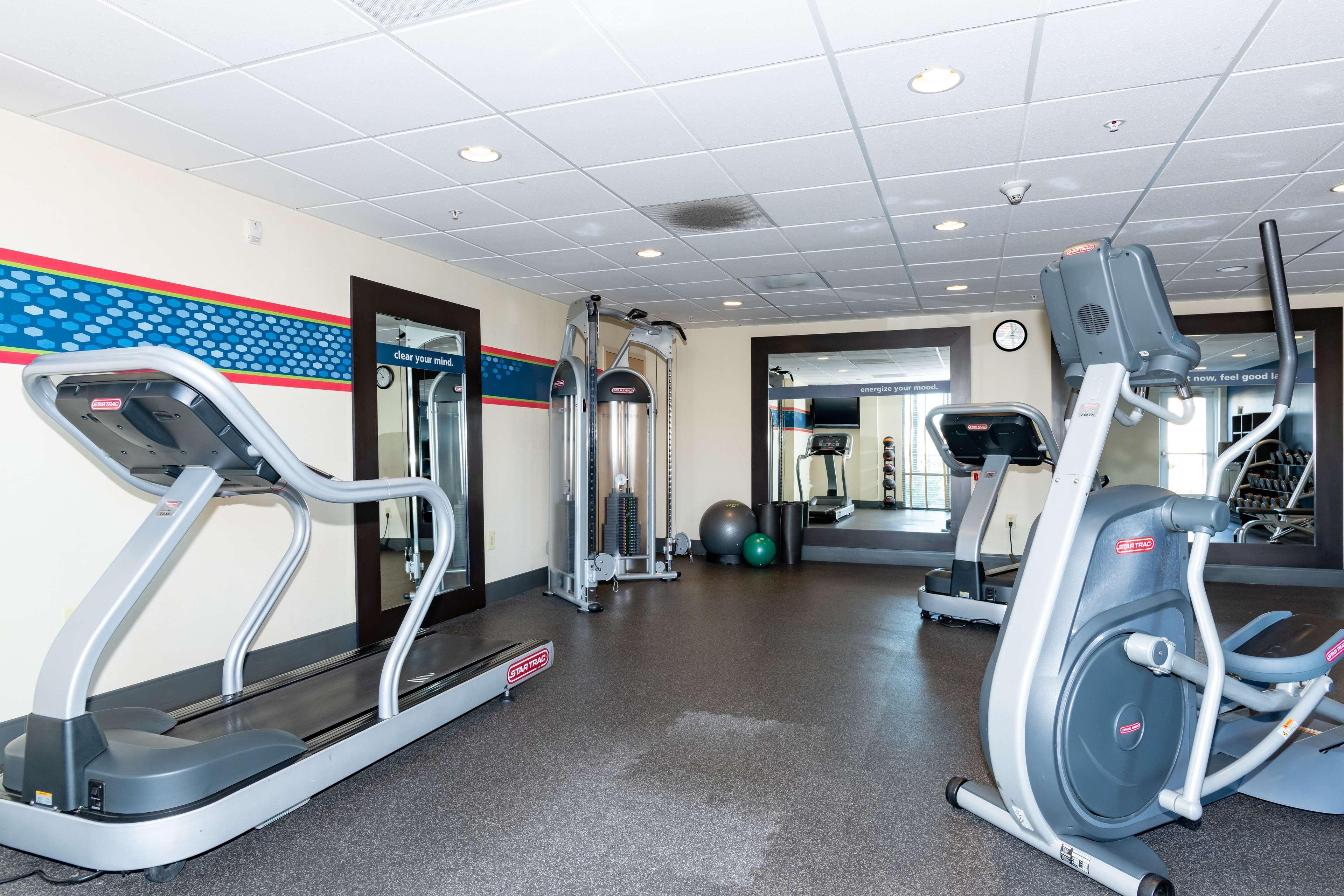 Hampton Inn & Suites Питтсбург Экстерьер фото